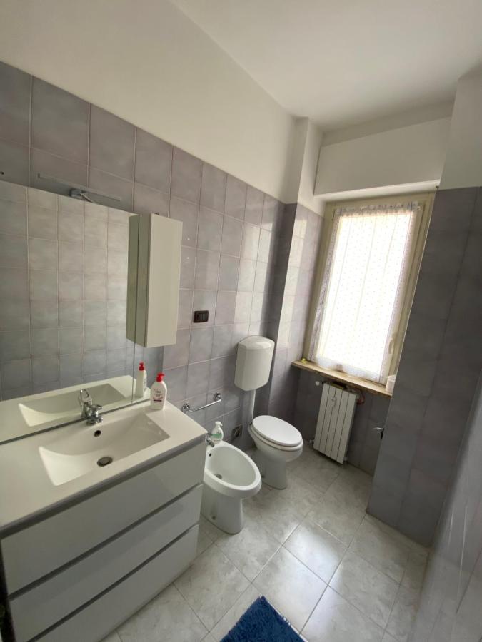 Appartamento Comodo E Grazioso Turin Exterior photo